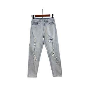 Wild Fable Jeans Light Wash Casual Distressed Blue Denim Mom Jeans Size 00